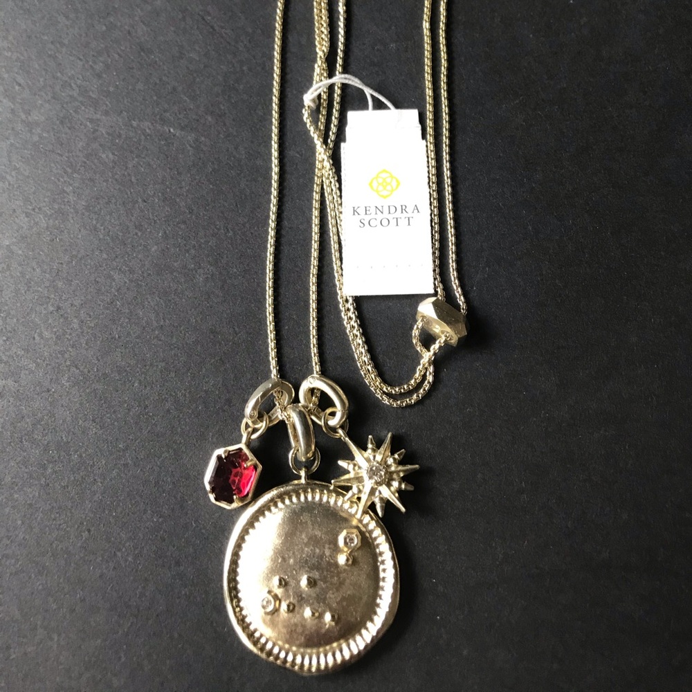 Kendra Scott Necklace - Capricorn January